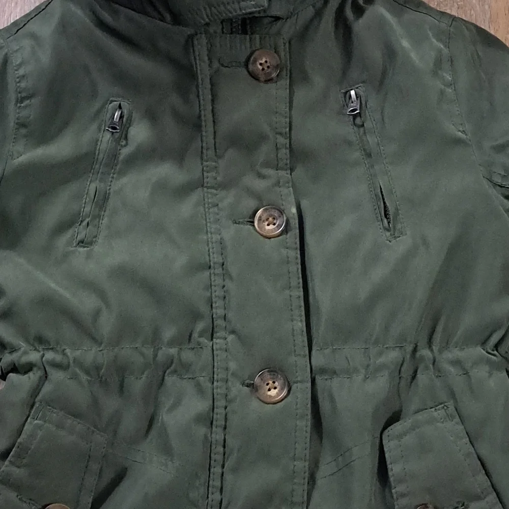Abercrombie & Fitch Kid's Olive Green Hooded Puffer Jacket Girl's Size 5/6